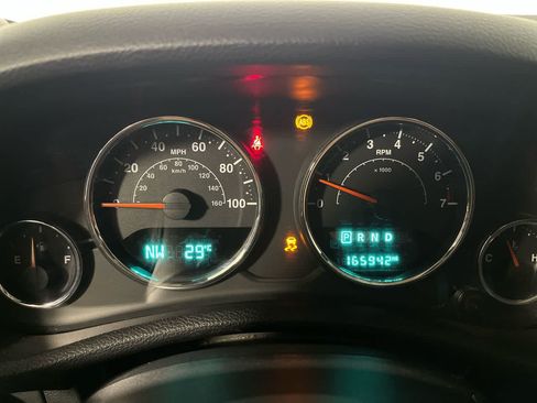 Used 2016 Jeep Wrangler Unlimited Sport AWD/4WD image 17