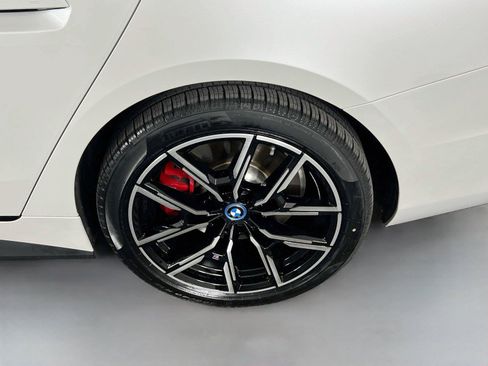 Used 2024 BMW i4 M50 AWD/4WD image 32