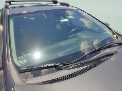 Used 2018 Toyota RAV4 XLE FWD image 16