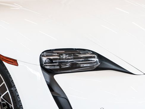 Certified 2024 Porsche Taycan image 27