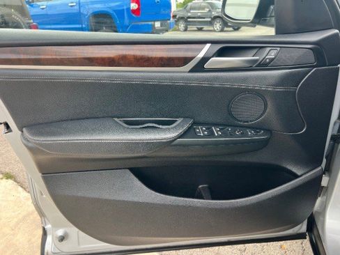 Used 2017 BMW X3 sDrive28i image 36