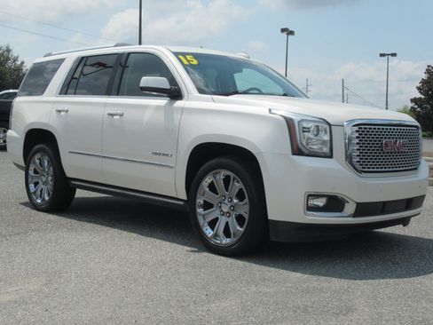 Used 2015 GMC Yukon Denali w/ Premium Package AWD/4WD image 1