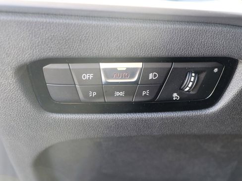 Certified 2025 BMW 430i Coupe w/ M Sport Package image 24