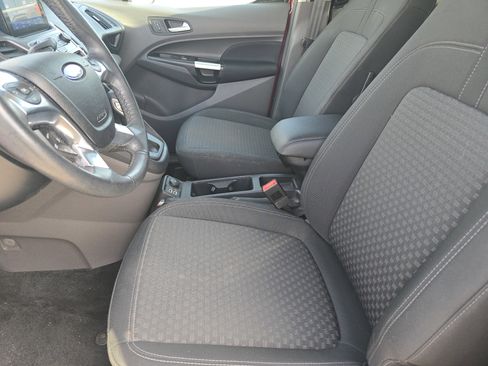 Used 2020 Ford Transit Connect XLT image 12