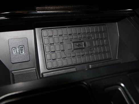 Used 2023 Ford F150 Raptor image 23