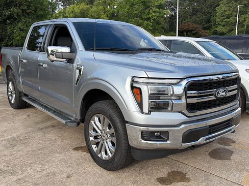 Used 2025 Ford F150 Lariat w/ Equipment Group 501A Mid AWD/4WD image 1
