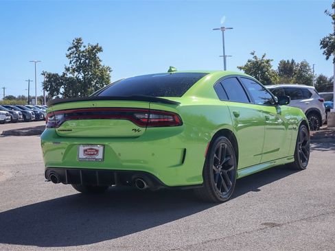Used 2023 Dodge Charger R/T w/ Blacktop Package image 5