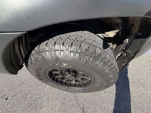 Used 2013 Toyota Tacoma 4WD Access Cab V6 AT (Natl) w/ Convenience Pkg image 19