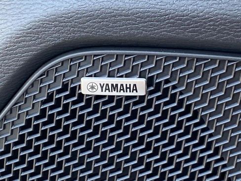 New 2025 Mitsubishi Outlander SEL image 11