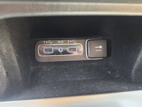 Used 2021 Jeep Grand Cherokee Limited AWD/4WD image 24