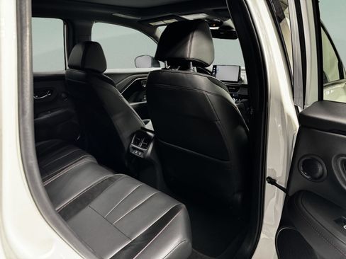 Certified 2025 Acura ADX A-Spec image 13