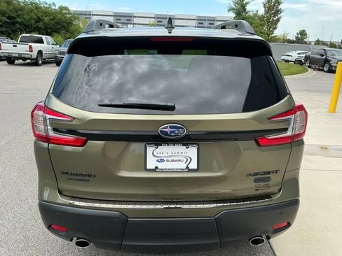 Certified 2025 Subaru Ascent Bronze Edition w/ Onyx Package AWD/4WD image 4