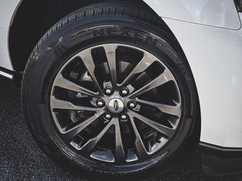 Used 2019 Ford Expedition Max Limited w/ Driver Assistance Package AWD/4WD image 35