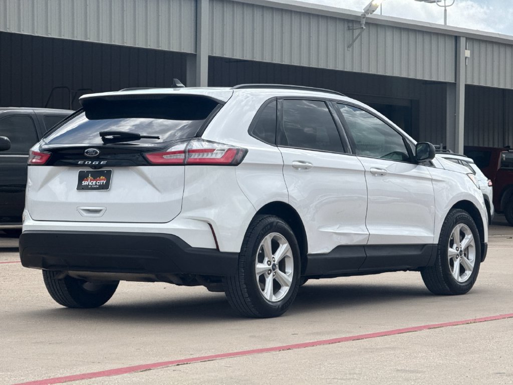 Used 2021 Ford Edge SE FWD image 6