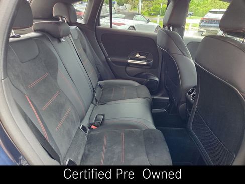 Certified 2023 Mercedes-Benz GLA 250 4MATIC image 33