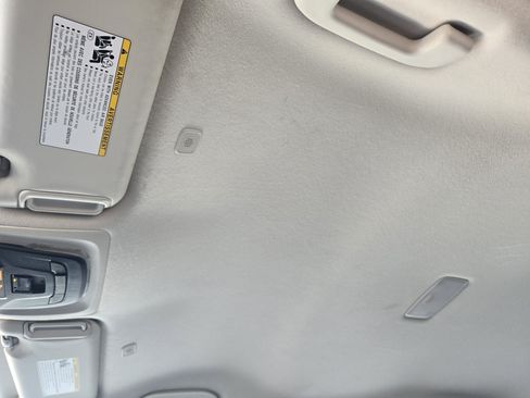 Used 2023 Toyota Corolla LE FWD image 19