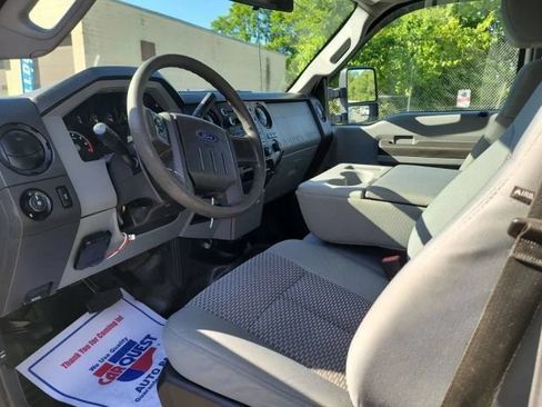 Used 2015 Ford F250 XL w/ XL Value Package AWD/4WD image 12