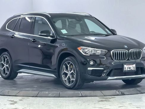 Used 2019 BMW X1 xDrive28i w/ Convenience Package AWD/4WD image 9