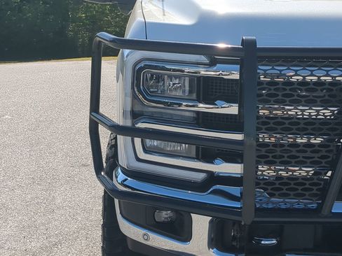 Used 2024 Ford F250 King Ranch w/ Chrome Package image 8