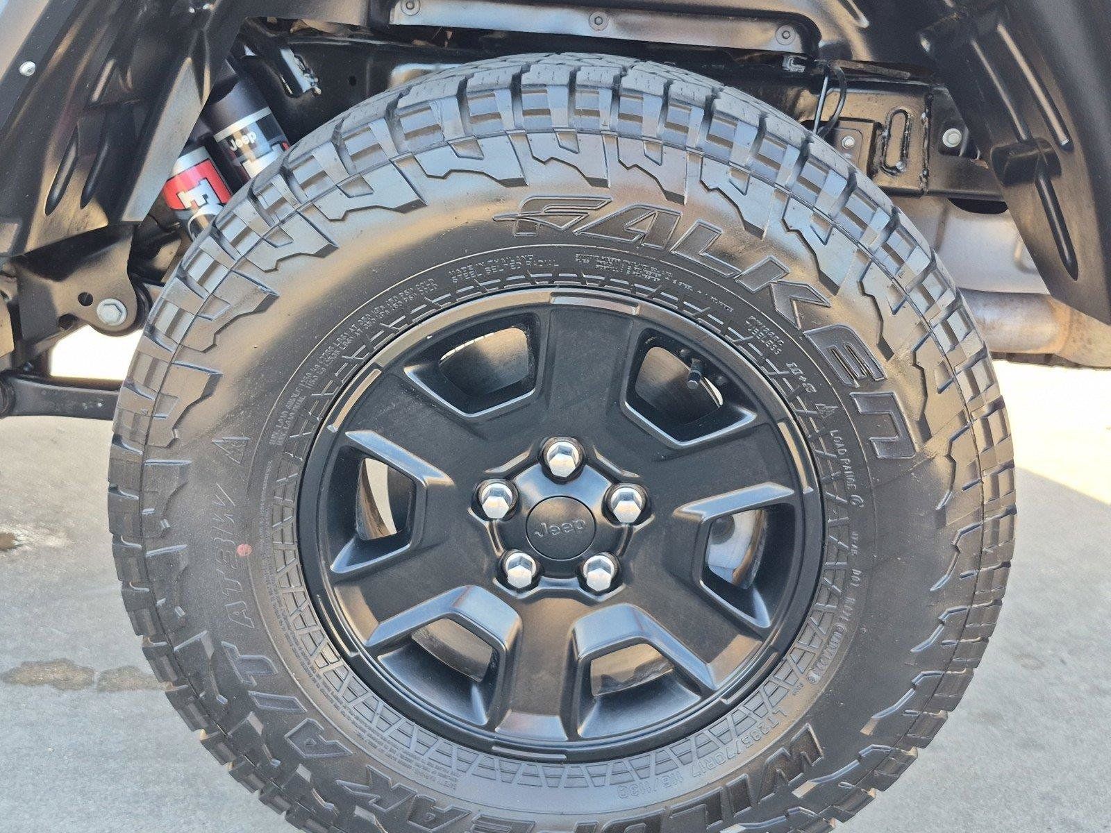 Used 2023 Jeep Gladiator Mojave w/ Trailer Tow Package AWD/4WD image 14