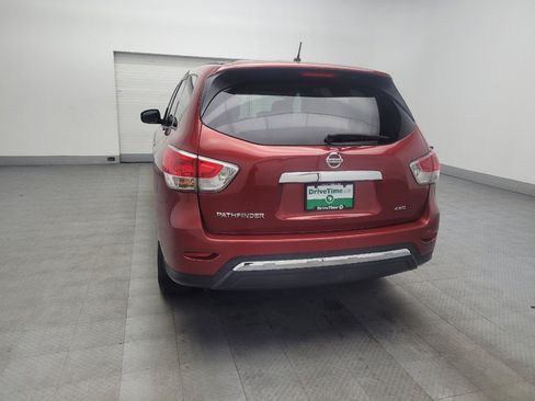 Used 2014 Nissan Pathfinder S image 6
