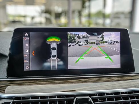 Used 2019 BMW 530i w/ Convenience Package RWD image 19