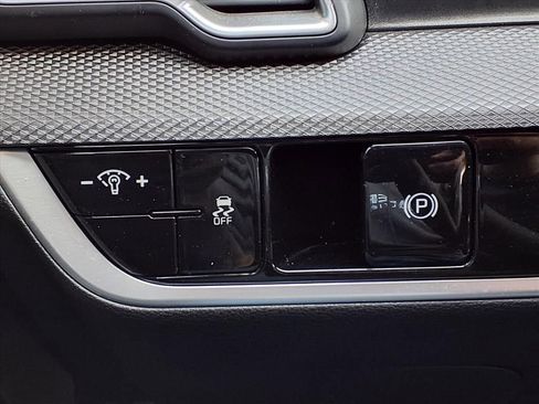 Used 2023 Kia Sportage LX image 22