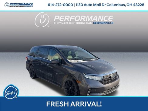 Used 2022 Honda Odyssey Touring image 1