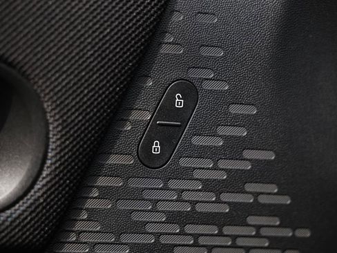 New 2026 MINI Cooper 4-Door Hardtop image 18