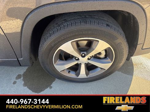 Used 2022 Jeep Cherokee Limited w/ Mopar Interior Package image 53