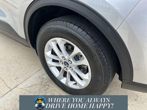 Used 2021 Ford Escape SE w/ Convenience Package image 30