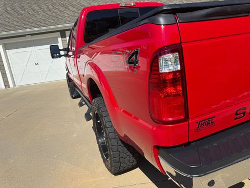 Used 2015 Ford F250 Lariat w/ Lariat Ultimate Package image 39