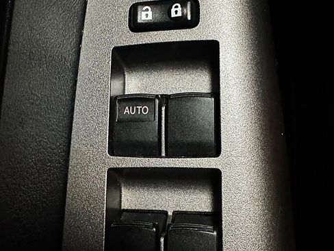 Used 2010 Toyota Tundra 2WD CrewMax image 30