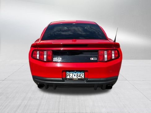 Used 2011 Ford Mustang GT Premium RWD image 6