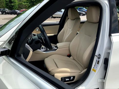 Used 2021 BMW 330i 330i w/ Convenience Package image 7