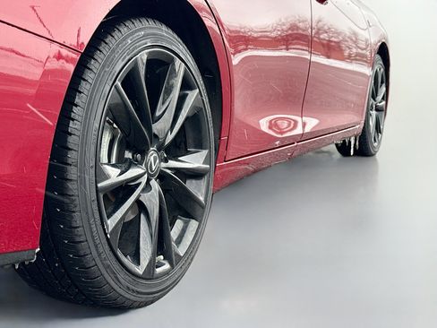 Certified 2023 Lexus ES 350 F Sport image 13