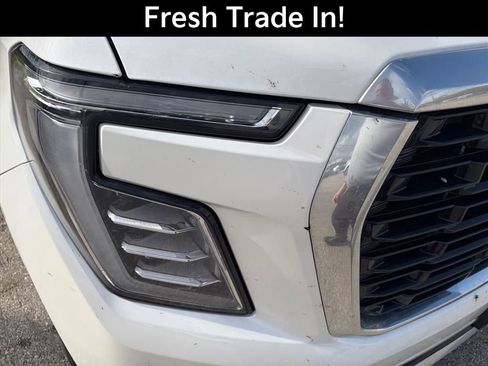 Used 2025 GMC Yukon Denali w/ Denali Reserve Package AWD/4WD image 5