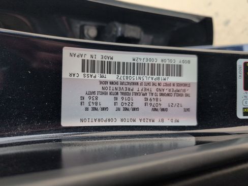 Used 2022 MAZDA MAZDA3 s image 32