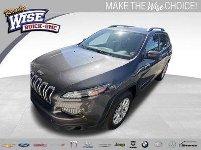 Used 2016 Jeep Cherokee Latitude w/ Safety/Convenience Group