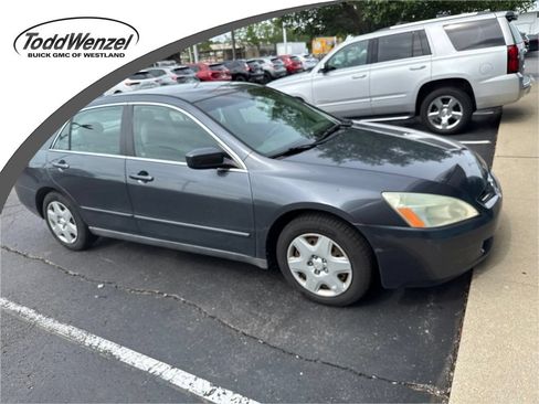 Used 2005 Honda Accord LX image 1