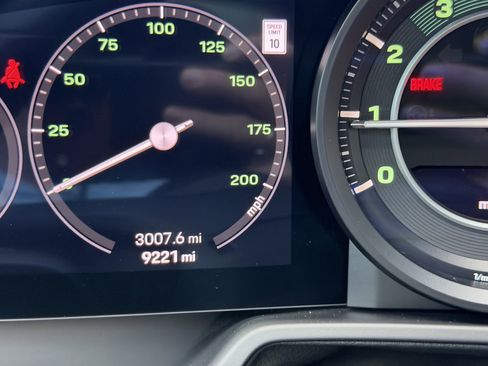 Certified 2023 Porsche 911 Targa 4S AWD/4WD image 33