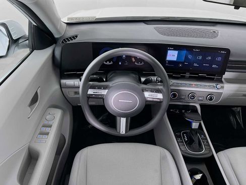 Certified 2024 Hyundai Kona SE image 21