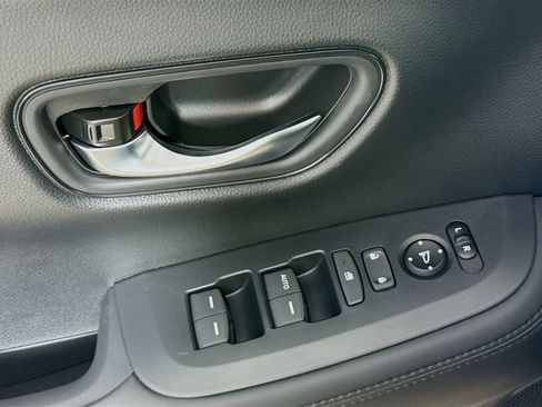 New 2026 Honda HR-V LX image 20
