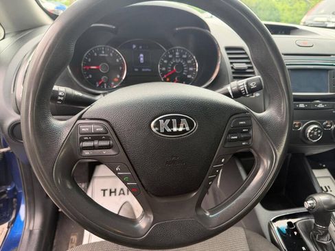 Used 2018 Kia Forte LX w/ LX Rear Camera Package FWD image 15