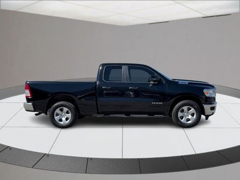 Used 2023 RAM 1500 Big Horn AWD/4WD image 2