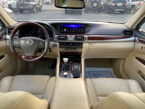 Used 2017 Lexus LS 460 image 13