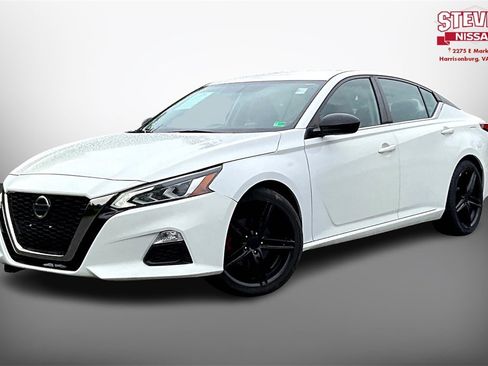 Used 2019 Nissan Altima 2.5 SR image 3