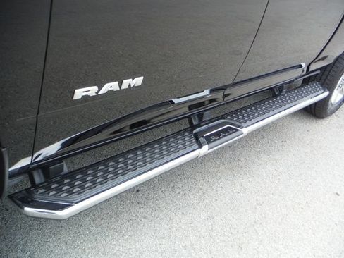 Certified 2026 RAM 2500 Big Horn AWD/4WD image 5
