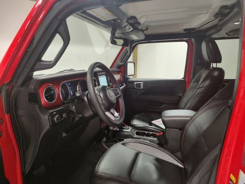 Used 2023 Jeep Gladiator Rubicon w/ LED Lighting Group AWD/4WD image 10