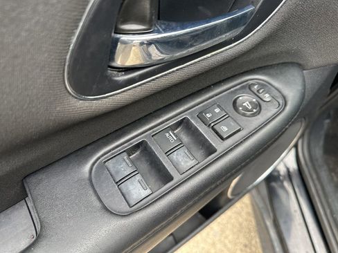 Used 2021 Honda HR-V EX image 17